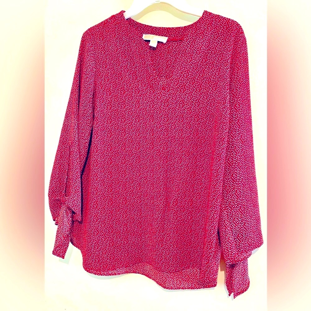 $Final Sale$ Michael Kors blouse with cute tie sleeves.